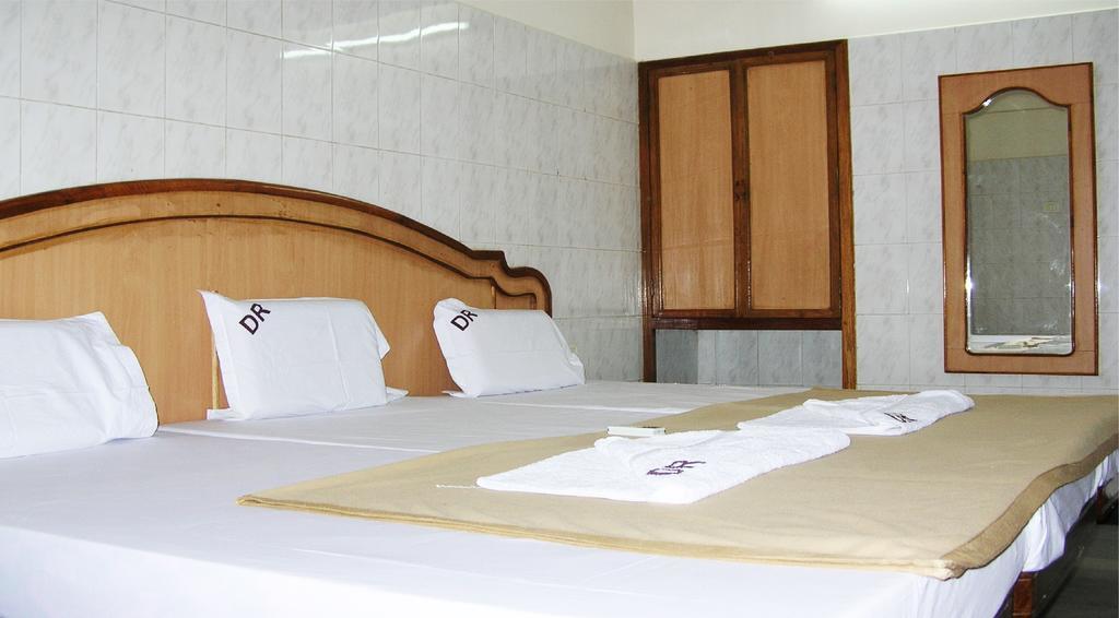 Hotel Durga Residency Tirupati Habitación foto