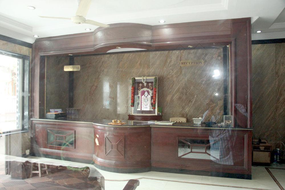 Hotel Durga Residency Tirupati Exterior foto